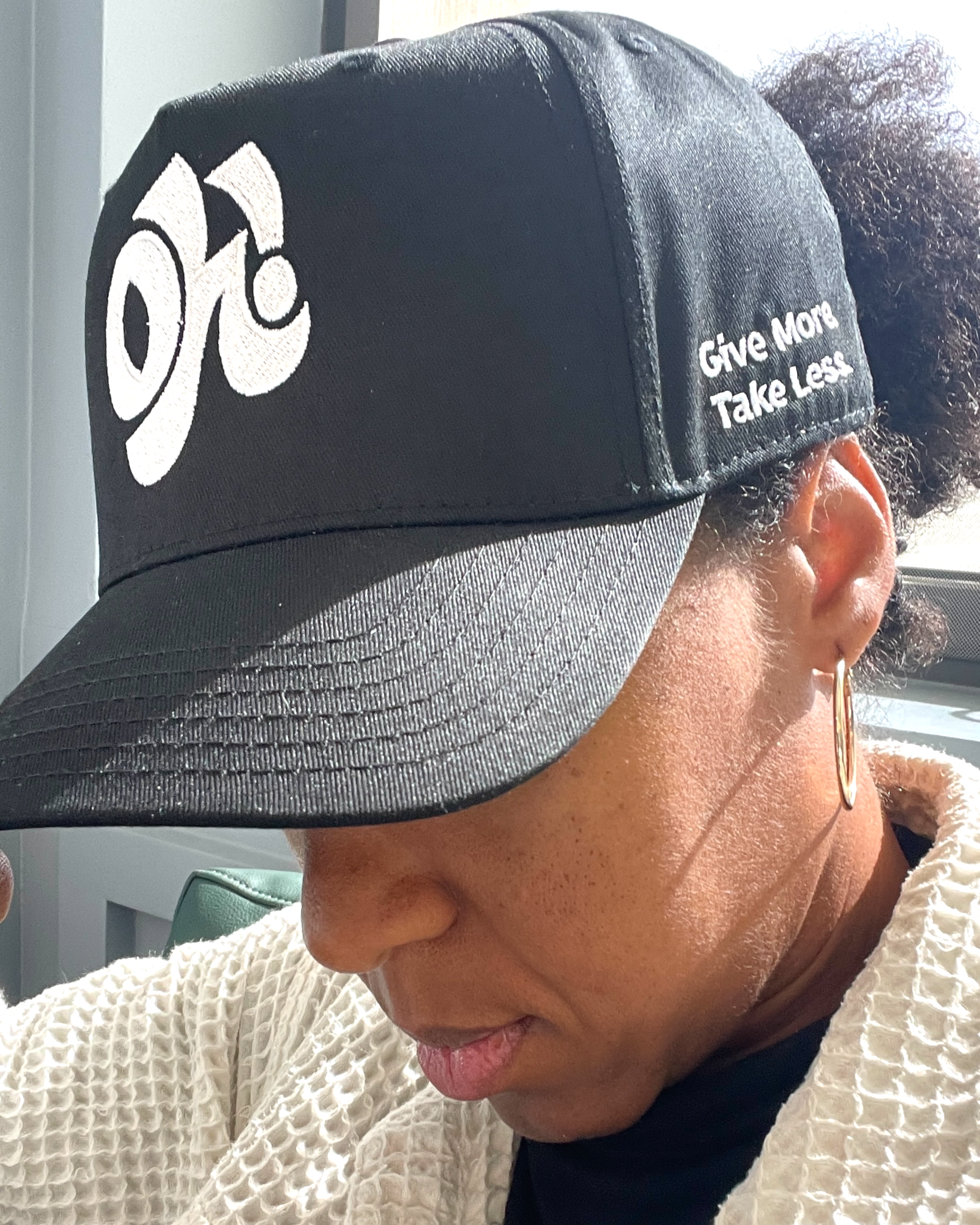 Oh! Cap - Black & White